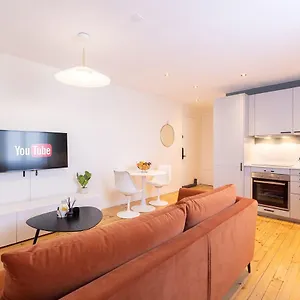 Emeraude, T2 Design équipé Châteaucreux-gare Appartement