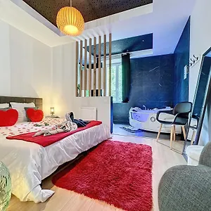 Loft Romantique Avec Jacuzzi Appartement
